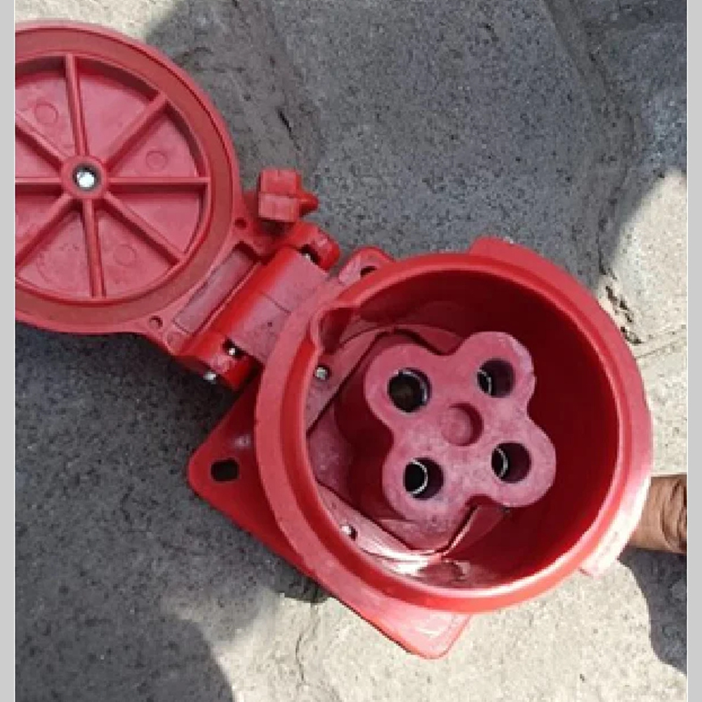ISO Power Plug Female